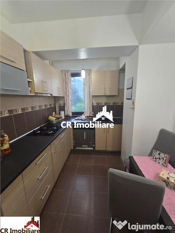 Apartament 3 camere Vitan-Auchan-Bloc Nou