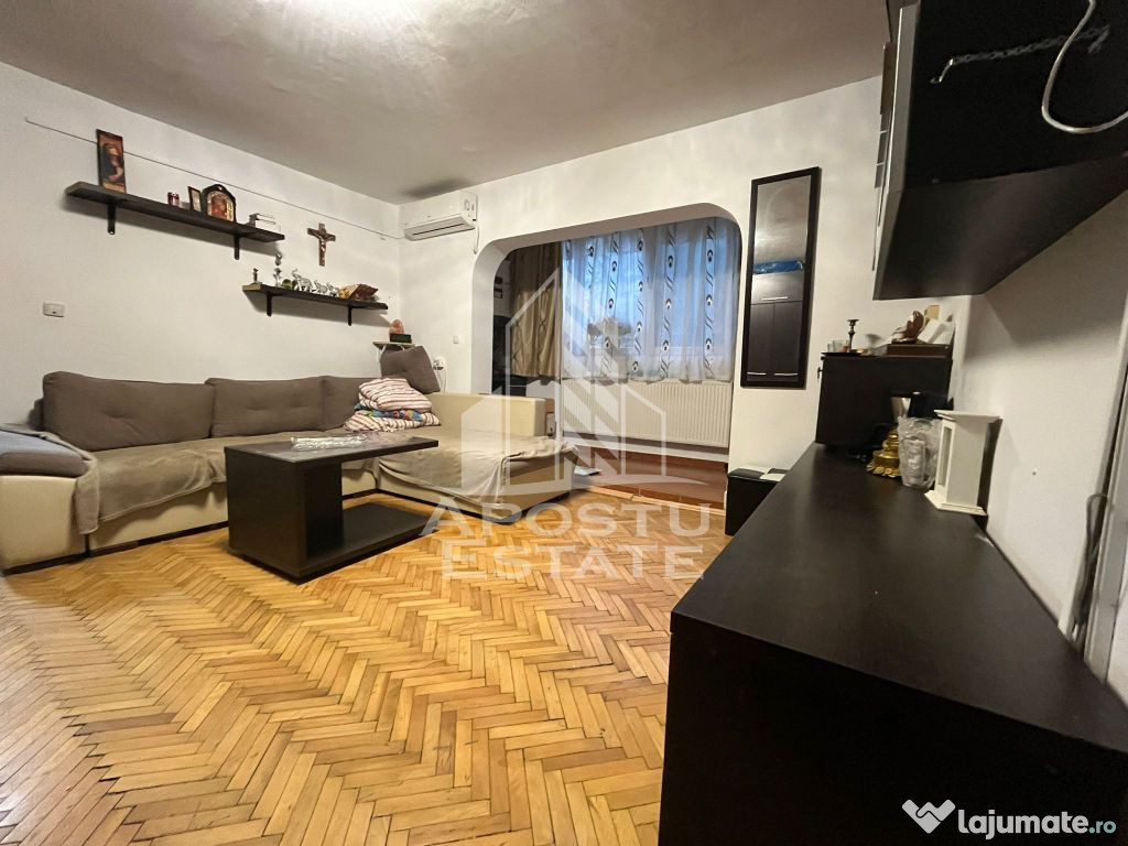 Apartament cu 2 camere, confort 1, centrala proprie, zona...