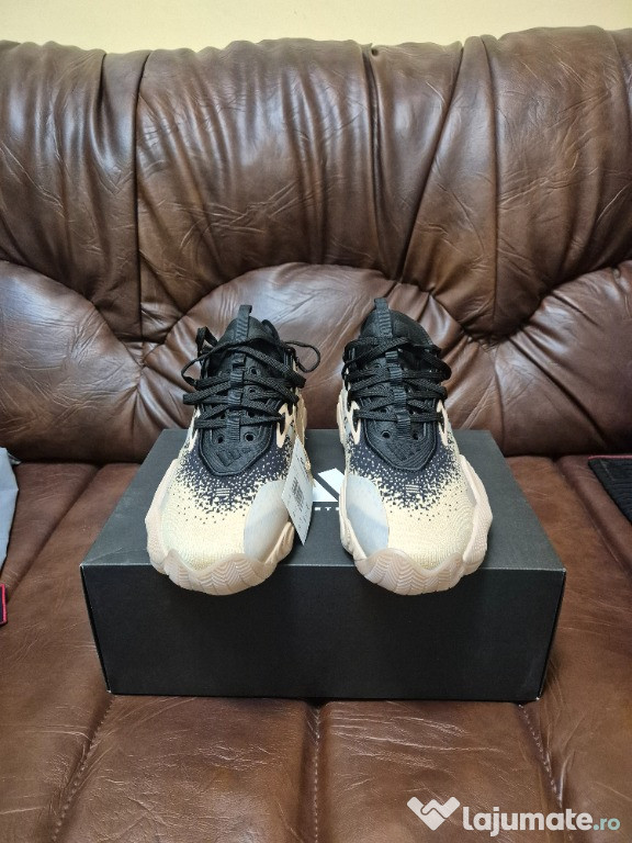 Adidas Trae Young 3