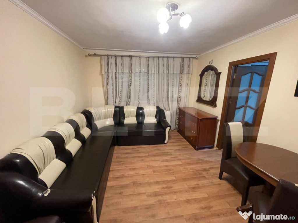 Apartament de vanzare, cu 2 camere, 50 mp, zona Micro 15