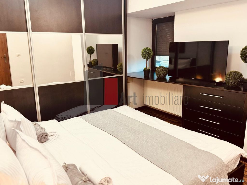APARTAMENT 3 CAMERE UNIRII
