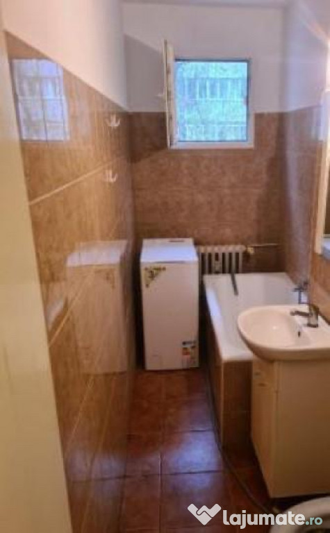 Dristor etaj 1 decomandat