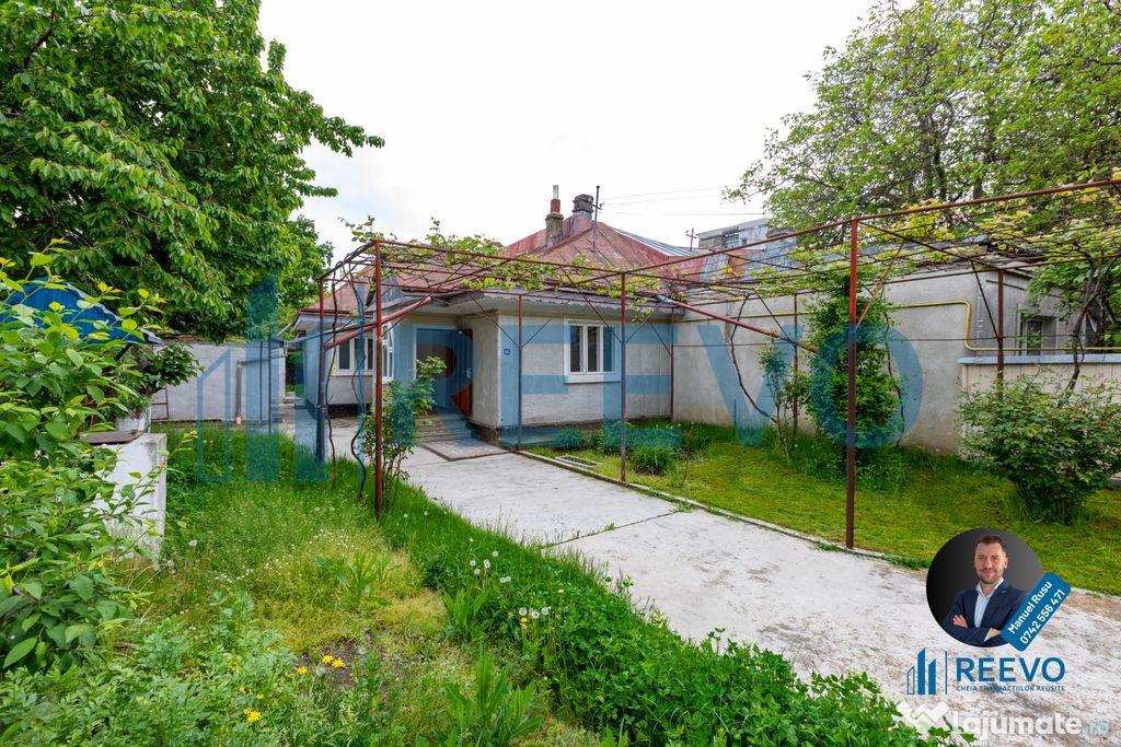 Casă de vânzare, Str. Avram Iancu, Bacaău