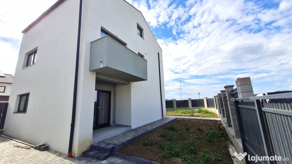 Duplex 140mp cu teren 260mp Selimbar