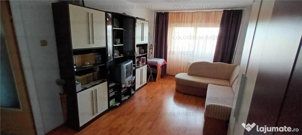 Apartament cu 2 camere, decomandat - zona Tractorul
