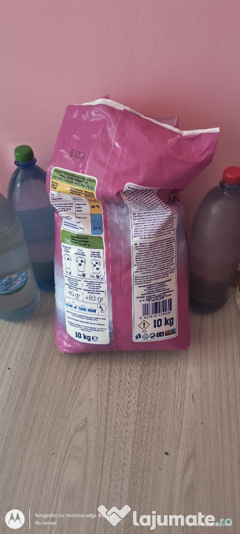 Vând dero sac de 10 kg