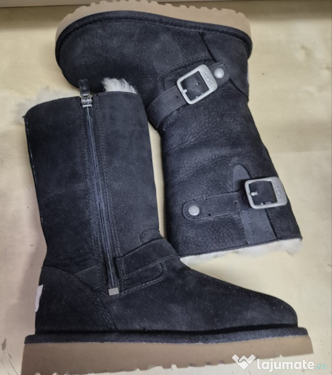 Vand UGG-uri ORIGINALE USA marimea 25 - 25 1 2, NOI, nepurtate