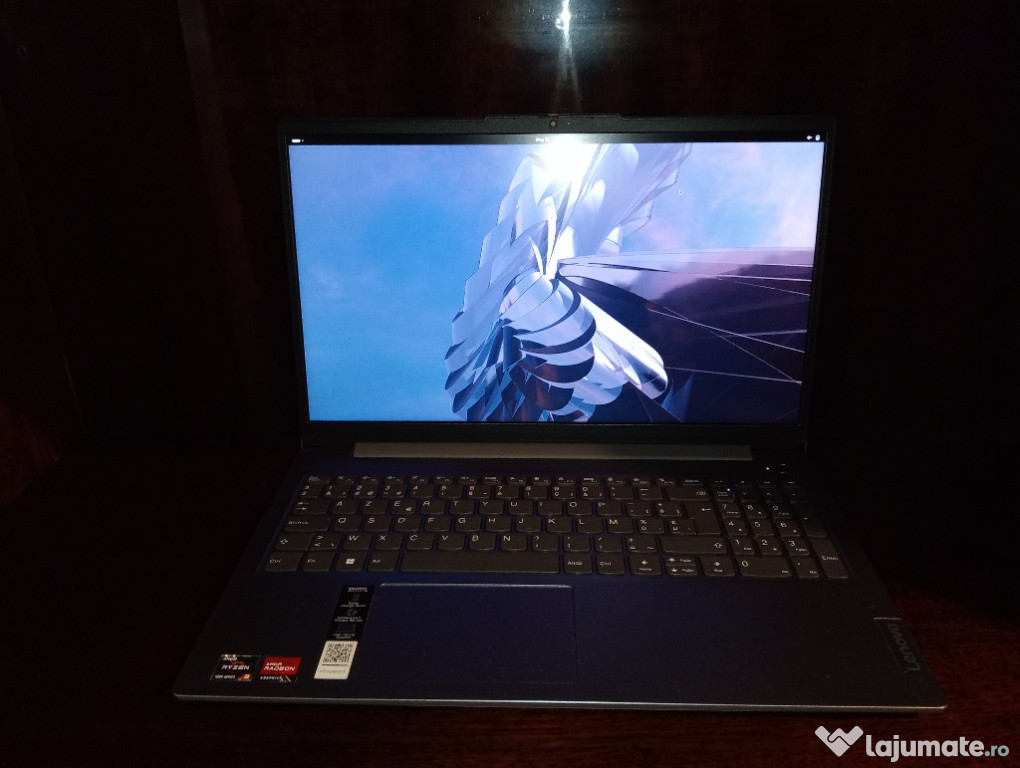 Laptop Lenovo IdeeaPad Slim 3