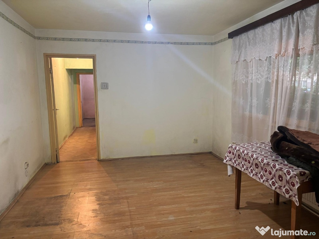 VIGAFON - Apartament 3 camere Vest