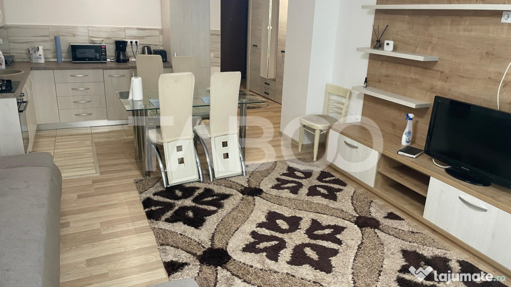 Apartament cu 3 camere de inchiriat decomandat zona Strand