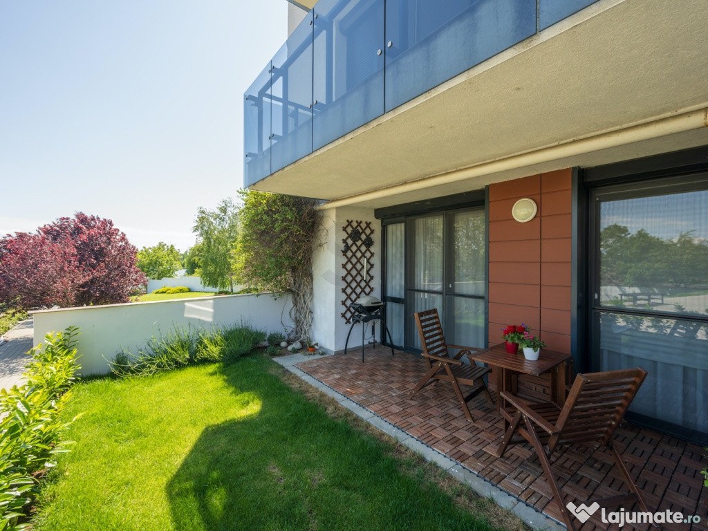 Apartament 4 Camere Sisesti cu vedere la Lac