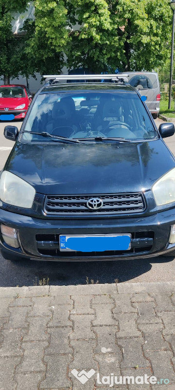 Toyota RAV-4 / 2002 / FWD