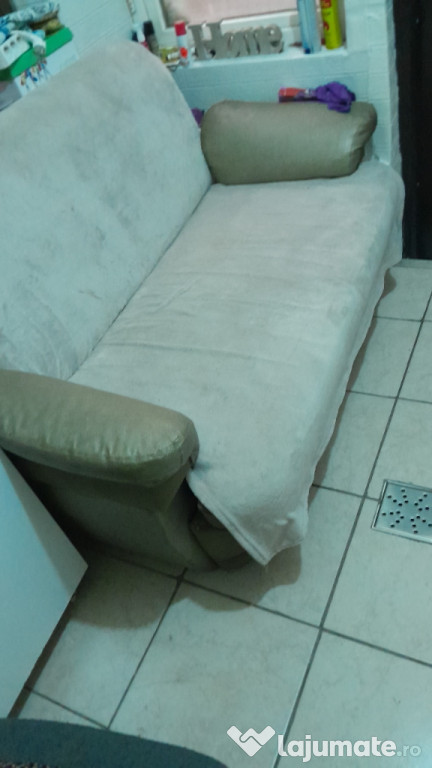 Canapea extensibilă