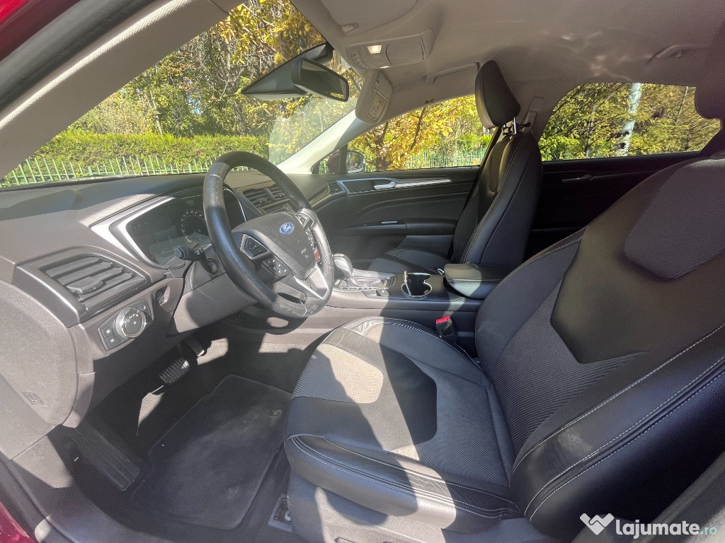 Ford Mondeo 2017, unic utilizator
