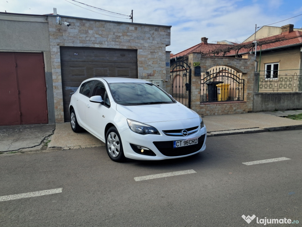 Opel Astra J * 2016 * * 95 .000 KM * Stare Nouă * 100 cp*