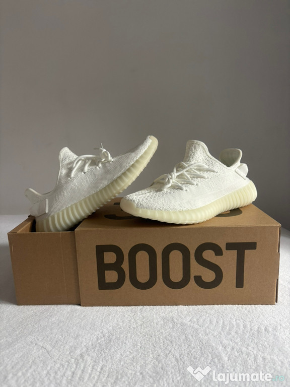 Adidas Yeezy Boost 350 V2 Cream White.