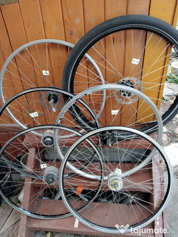 Roata 28 janta dubla cu butuc Shimano cu dinam 6 volti cu 3 Watt