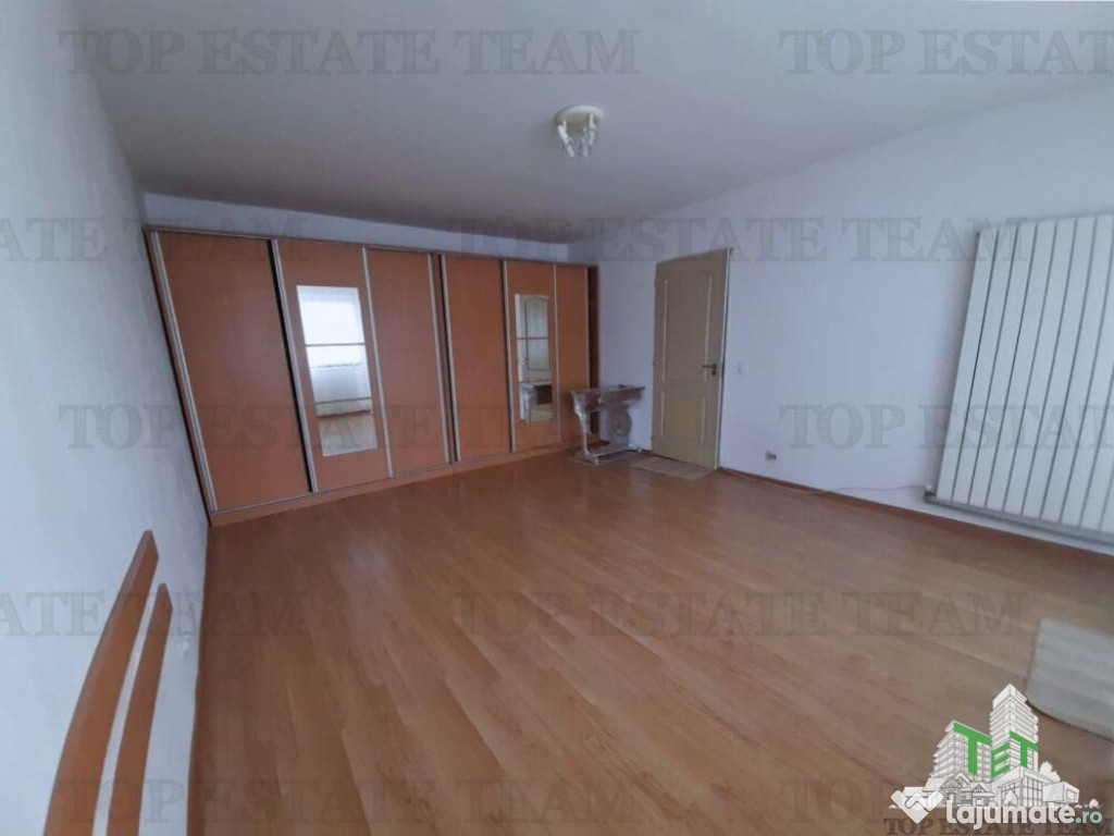 Garsoniera in bloc construit in 1996, bloc mixt, Vitan Mall-
