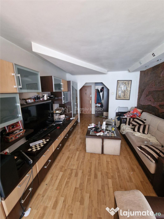 3 Camere Pantelimon- Mega Mall