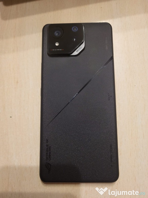 Telefon - Asus Rog 8 Pro - 1TB, 24GB