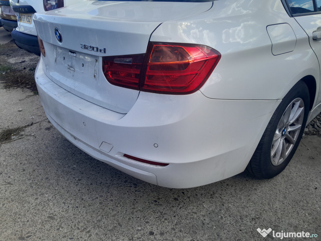 Bara spate BMW 320 F30 2.0 Motorina 2015
