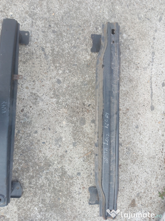 Intaritura bara spate Volkswagen Jetta 1.6 Motorina 2012