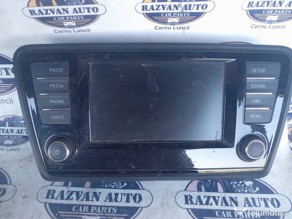 Display navigatie Skoda Octavia 3