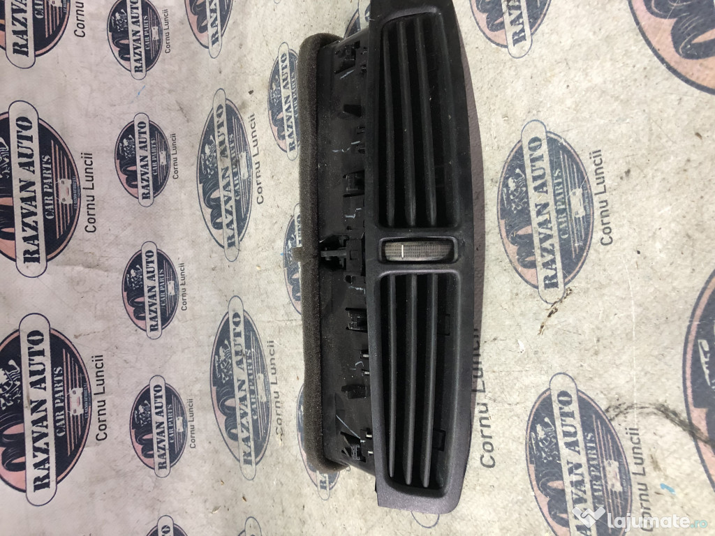 Grila ventilatie centrala Ford Kuga 2014