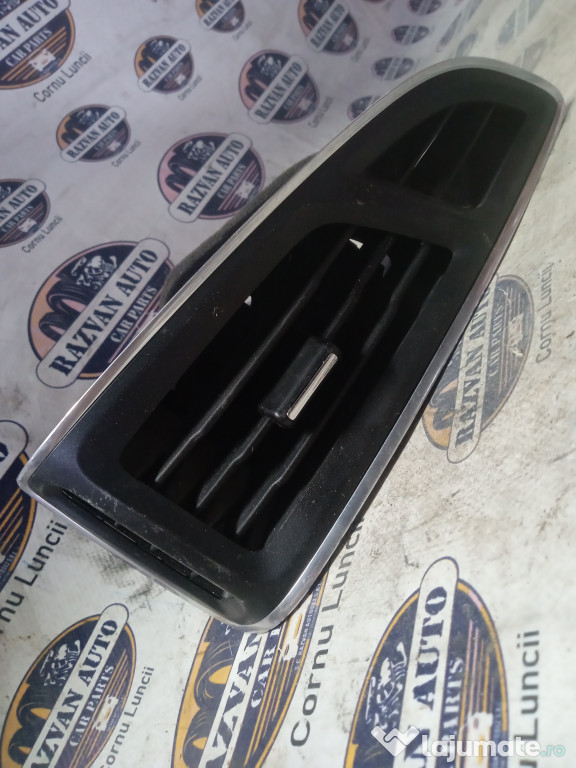 Grila ventilatie dreapta Ford Focus 3 2012