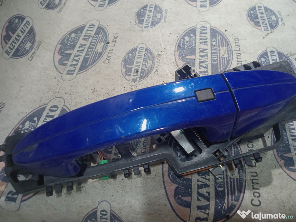 Maner exterior stanga fata Ford Ecosport 2015