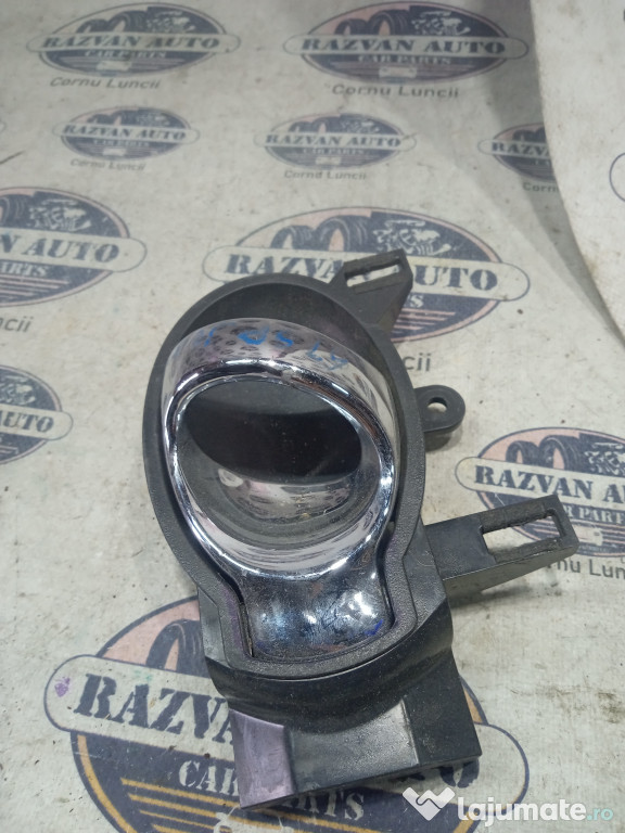 Maner interior stanga spate Nissan Juke 2011