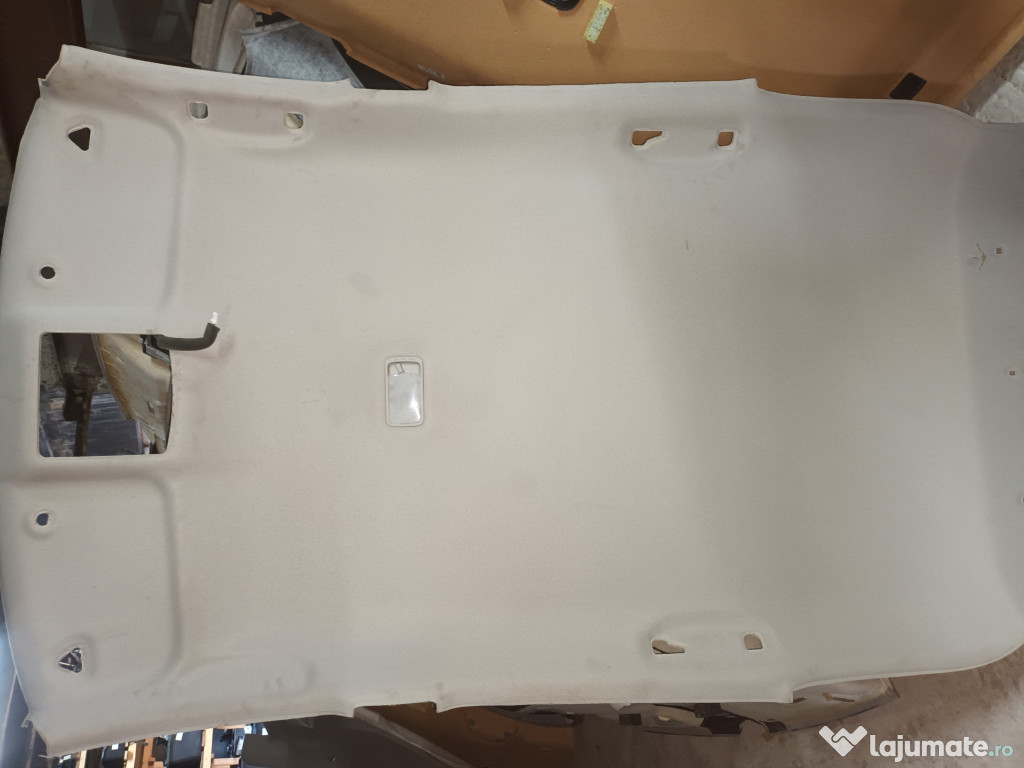 Plafon material Nissan Pulsar 2015