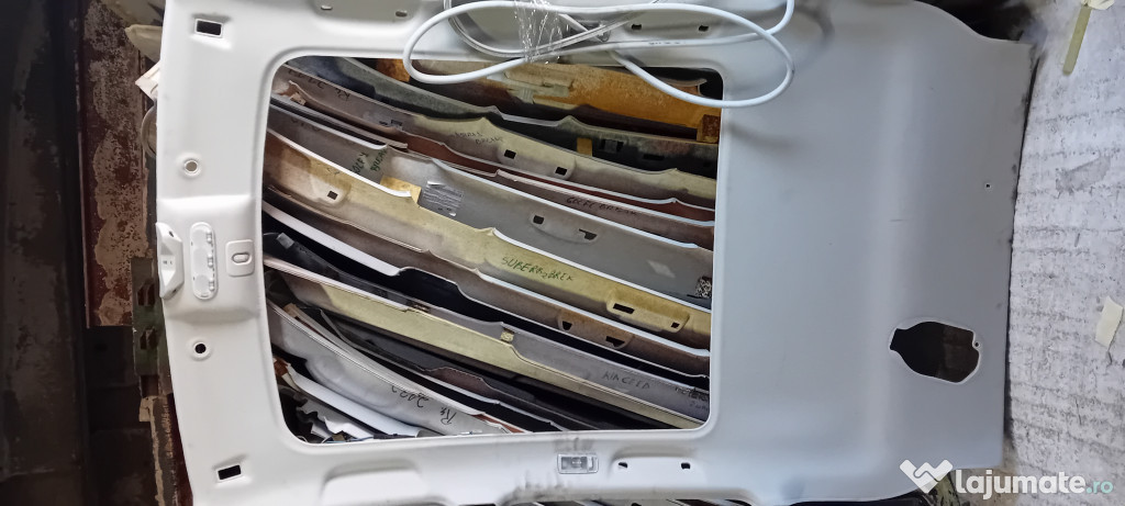 Plafon material cu panorama Nissan Qashqai 2011