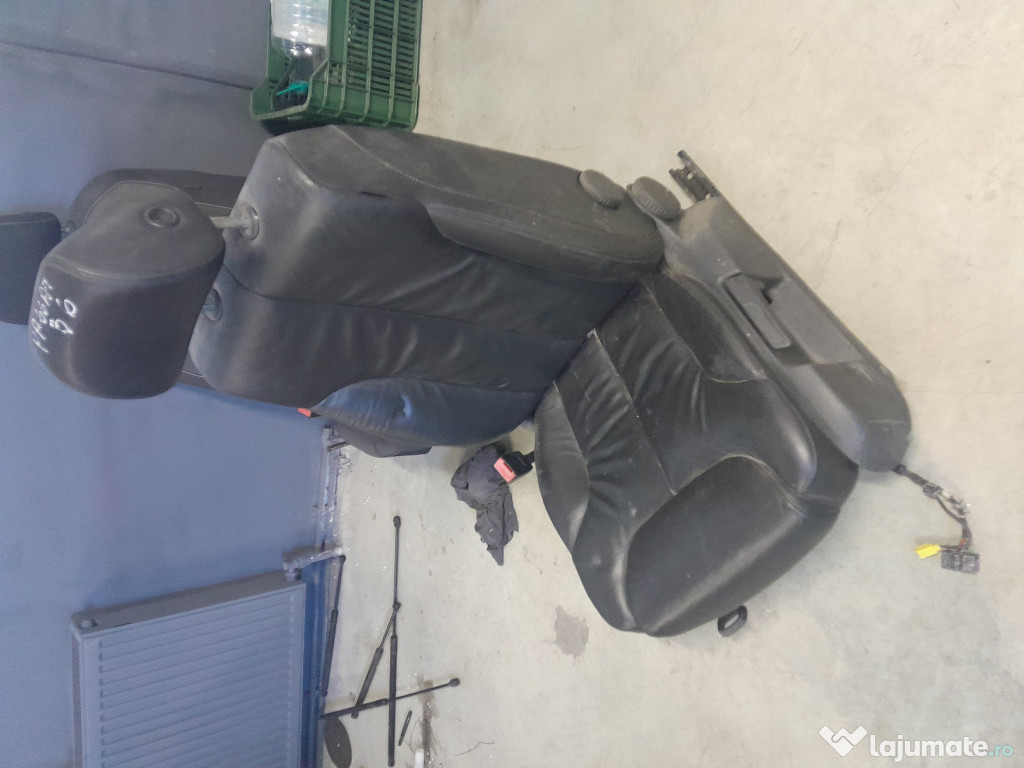 Scaun fata stanga Volkswagen Passat B6 1.9 Motorina 2007