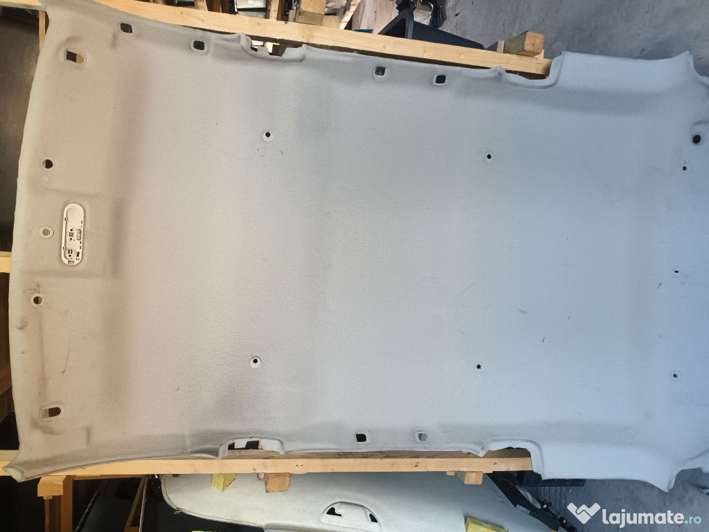 Plafon material Dacia Duster 2013