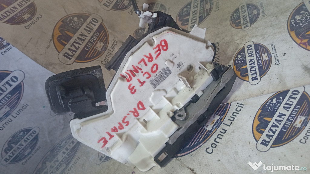 Broasca dreapta spate Skoda Octavia 3 Berlina 2015