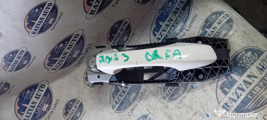 Maner exterior dreapta fata Skoda Fabia 3 2016