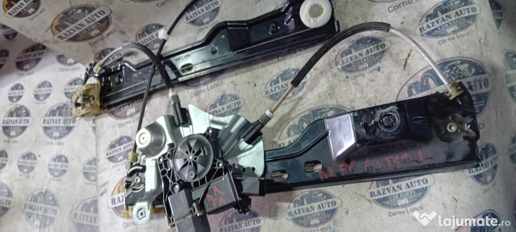 Macara geam dreapta fata Opel Astra J 2013