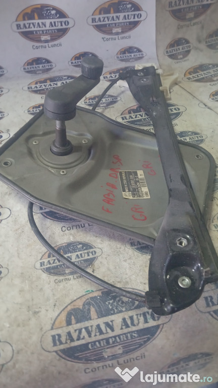 Macara geam dreapta spate Skoda Fabia 3 2013