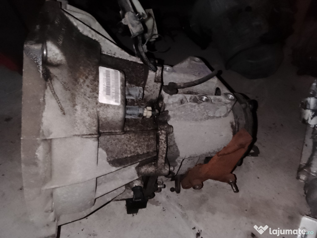 Cutie de viteze in 5 trepte Ford Ecosport 1.0 Benzina 2015