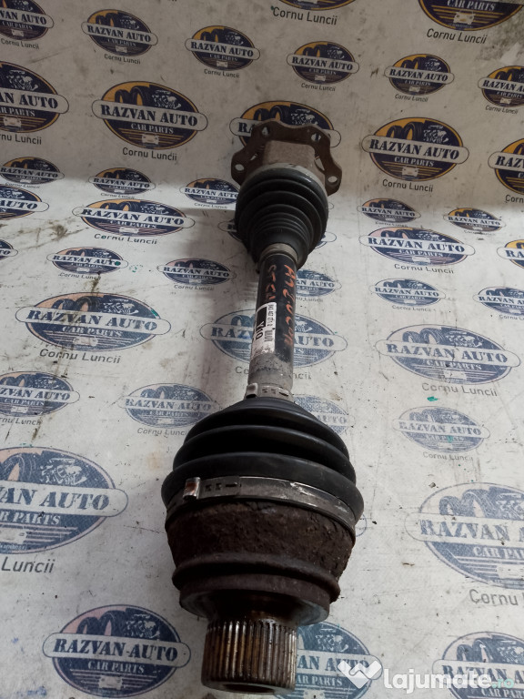 Planetara stanga fata Audi Q5 2.0 2009