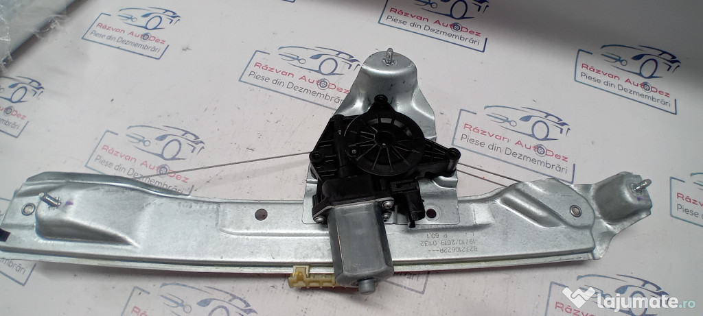 Macara geam stanga spate Dacia Duster 2019