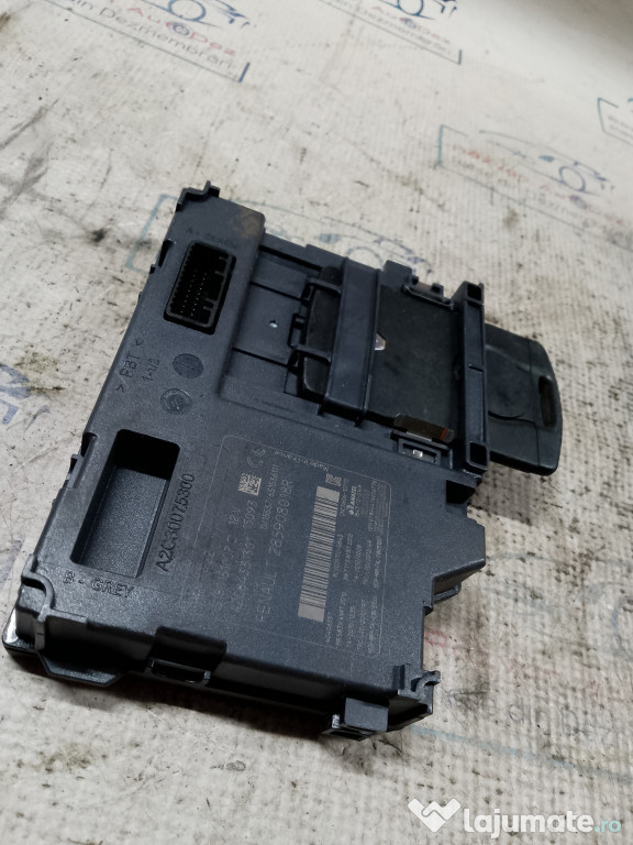 Contact plus cartela Renault Captur 2017