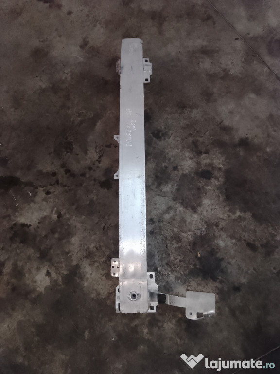 Armatura bara fata Peugeot 2008 1.2 Benzina 2017