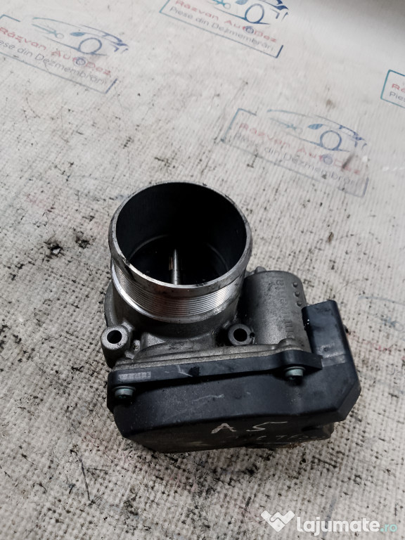 Clapeta acceleratie Audi A5 2.0 Benzina 2010