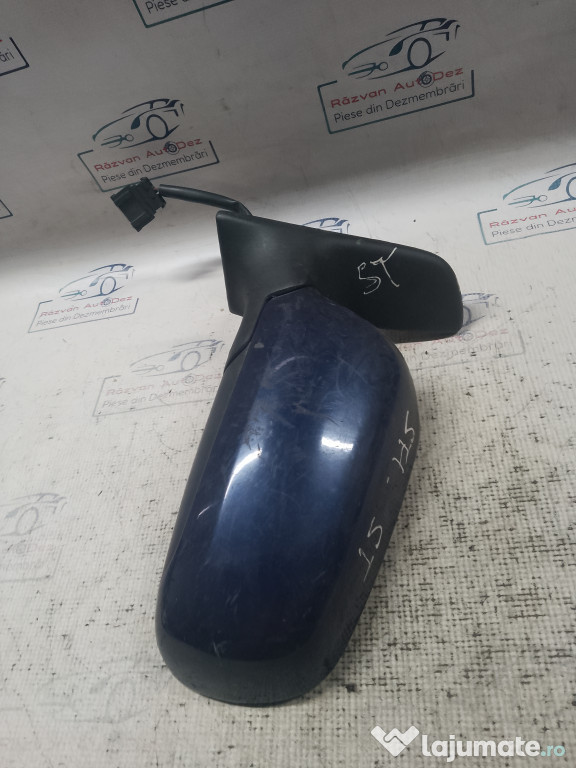 Oglinda stanga incompletă Volkswagen Sharan 2002