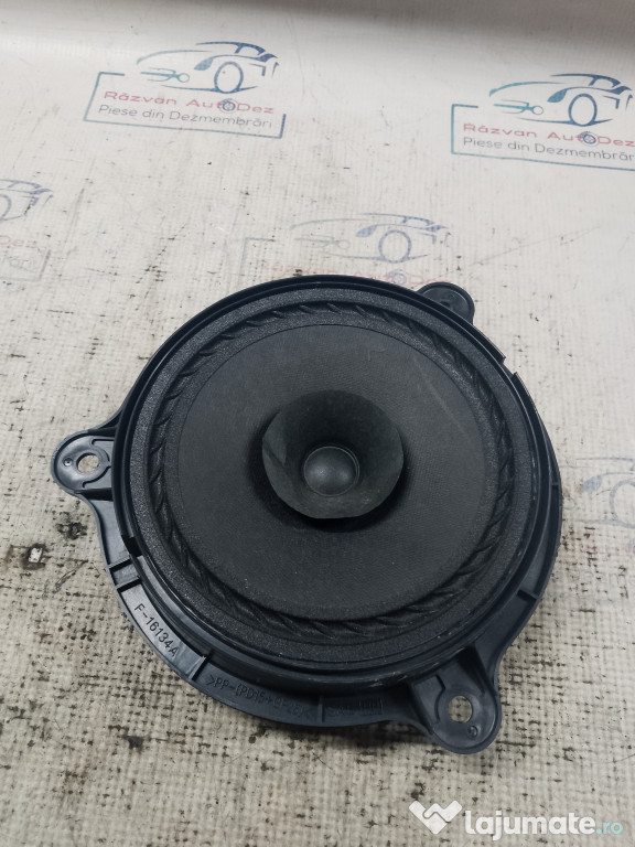 Boxa stanga spate Nissan Juke 2013