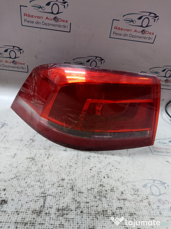 Stop stanga aripa Volkswagen Passat B7 2011