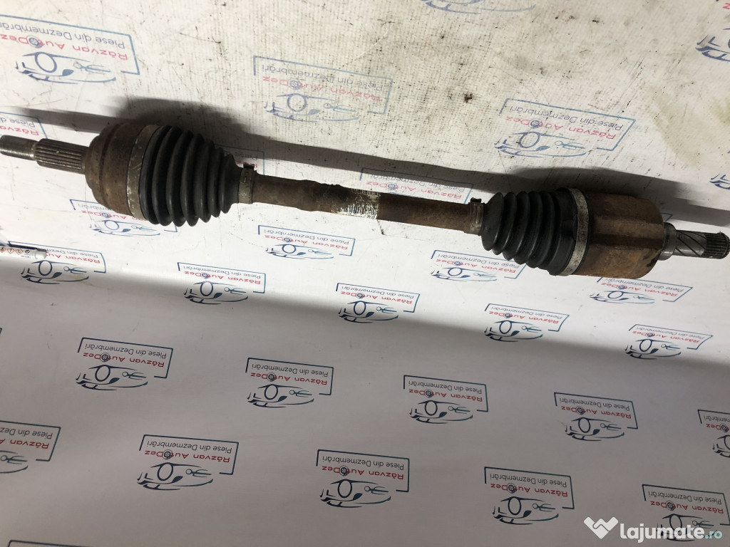 Planetara stanga fata Dacia Duster 2019