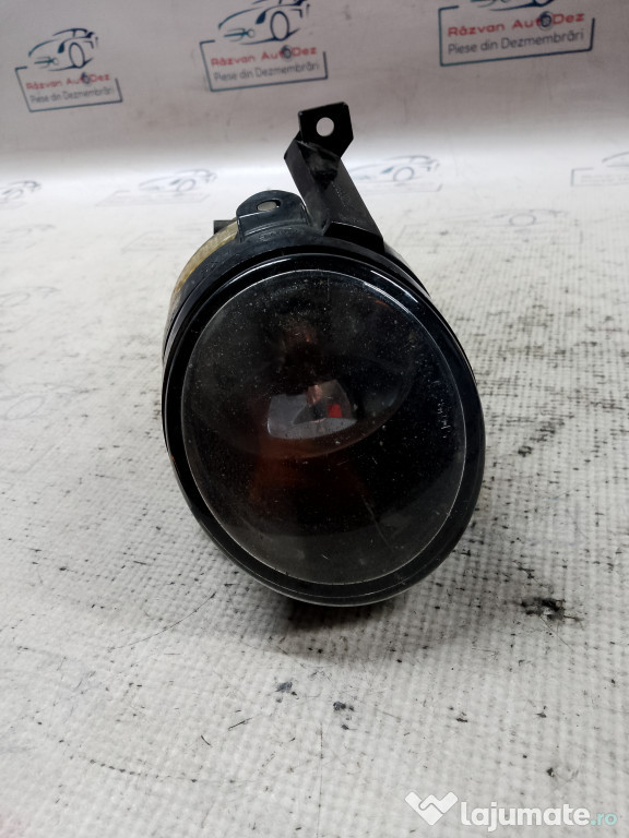 Proiectoare dreapta Volkswagen Golf 5 Plus 2010